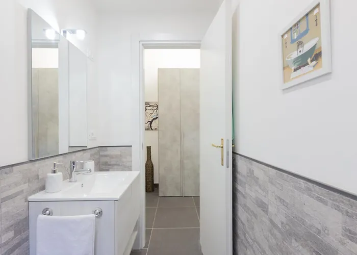Le Belle Arti By Interhome * Roma